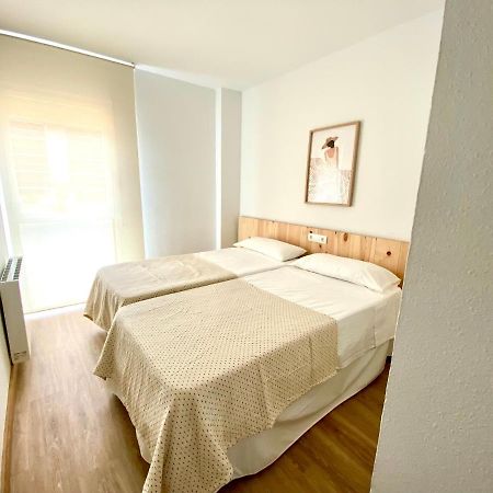 Apartamento Con 3 Habitaciones, Terraza Y Jardin Comunitario Con Piscina En Sant Antoni De Calonge Ngoại thất bức ảnh