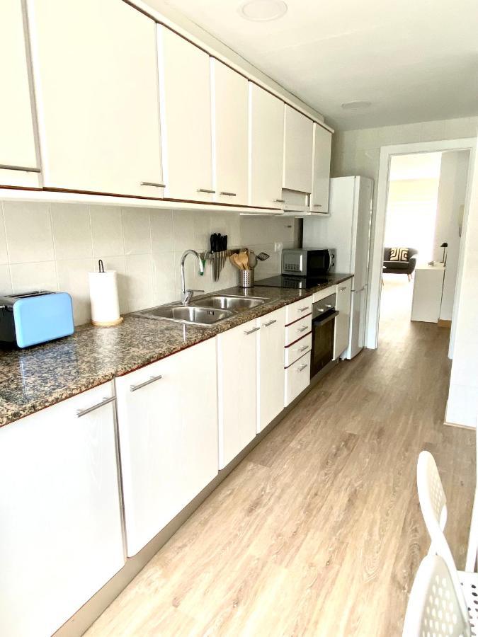 Apartamento Con 3 Habitaciones, Terraza Y Jardin Comunitario Con Piscina En Sant Antoni De Calonge Ngoại thất bức ảnh