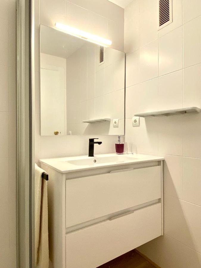 Apartamento Con 3 Habitaciones, Terraza Y Jardin Comunitario Con Piscina En Sant Antoni De Calonge Ngoại thất bức ảnh