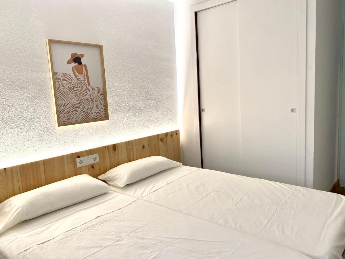 Apartamento Con 3 Habitaciones, Terraza Y Jardin Comunitario Con Piscina En Sant Antoni De Calonge Ngoại thất bức ảnh
