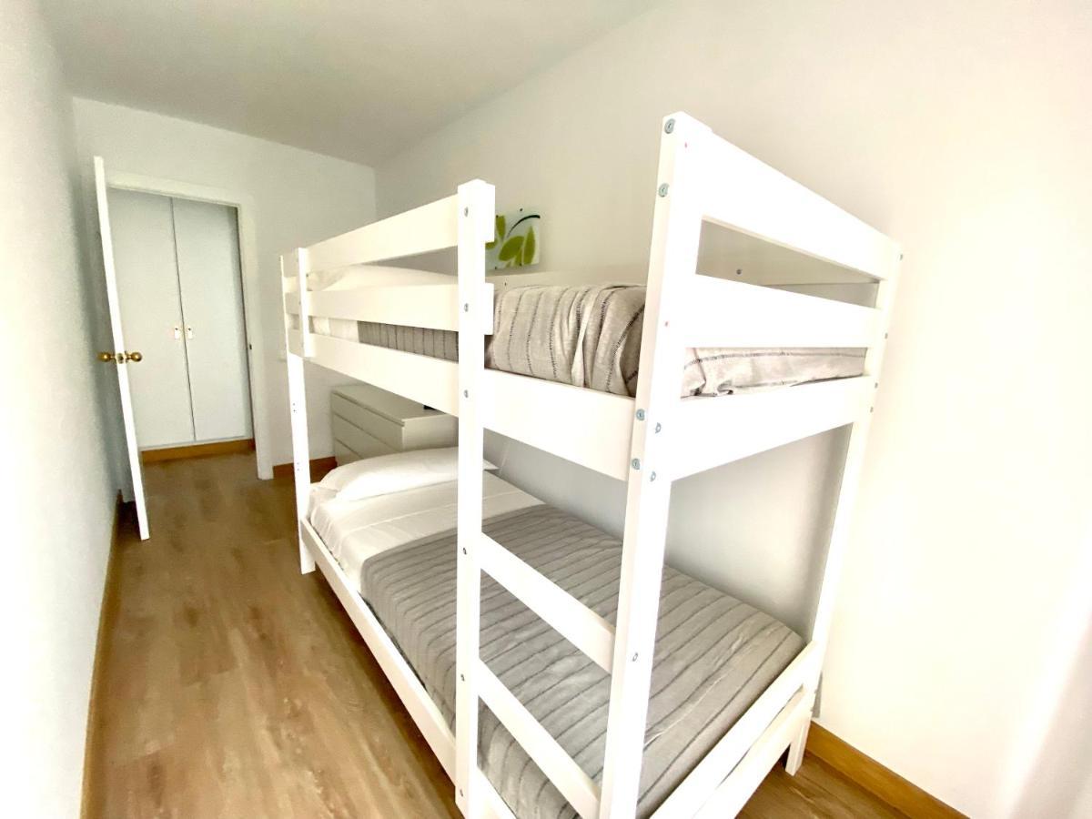 Apartamento Con 3 Habitaciones, Terraza Y Jardin Comunitario Con Piscina En Sant Antoni De Calonge Ngoại thất bức ảnh